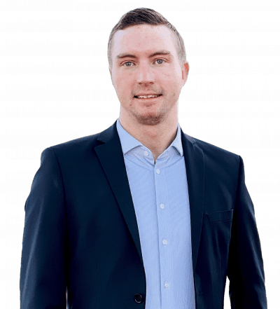 Mike Karlson, Ejendomsmægler, MDE hos Ejendomsmæglerfirmaet John Frandsen i Glesborg.