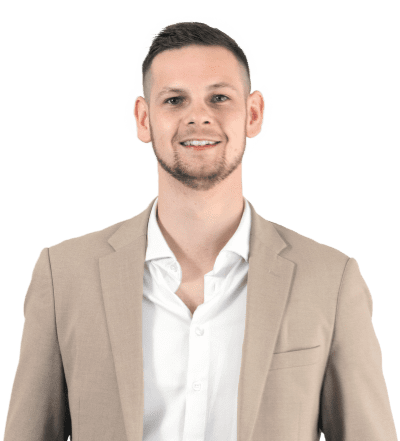 Casper Bülow, Intern Sælger hos Ejendomsmæglerfirmaet John Frandsen i Rønde.