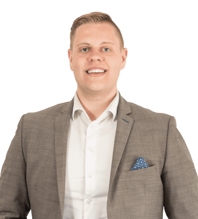 Frederik Hindborg Andersen, Trainee hos Ejendomsmæglerfirmaet John Frandsen i Kolind og Rønde.